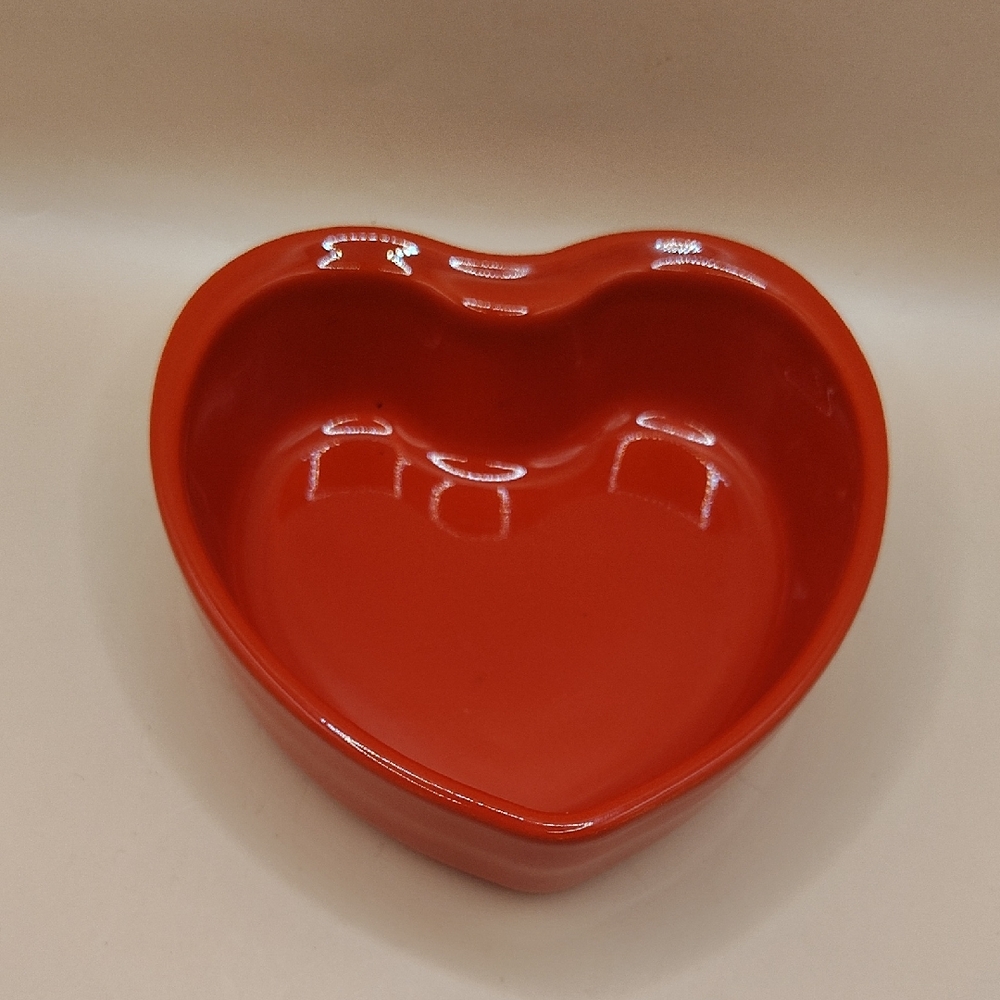 Peugeot Appolia Red Heart Baking Dish 5". Made In France ❤️